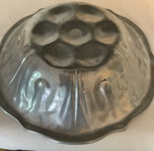 Load image into Gallery viewer, Wilton Pewter Serving Bowl.