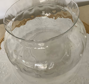 Clear glass bowl.