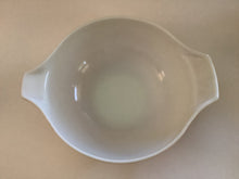 Load image into Gallery viewer, Pyrex Vintage Butterfly Flower Gold Patterned Mixing Bowl, #444